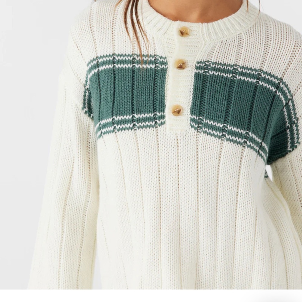 O'Neill Cream and Green sweater with Ribbed Trim - brand new